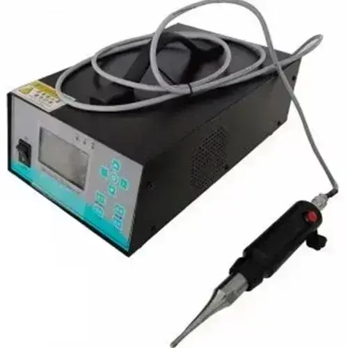 Máquina de puntear por ultrasonidos